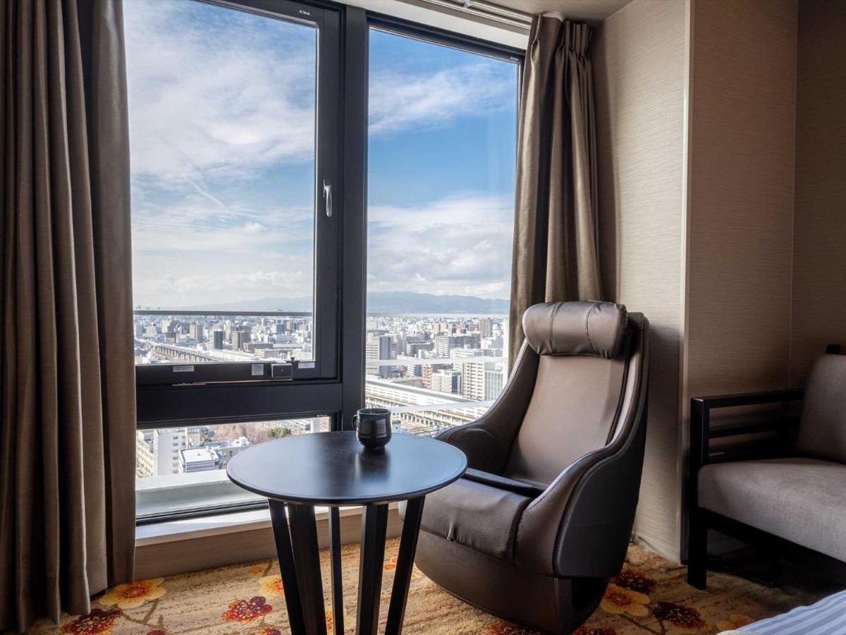 Hotel Wbf Shin-Osaka Skytower Экстерьер фото